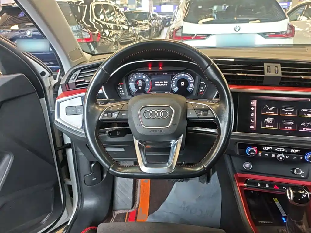Audi Q3 — миниатюра 11