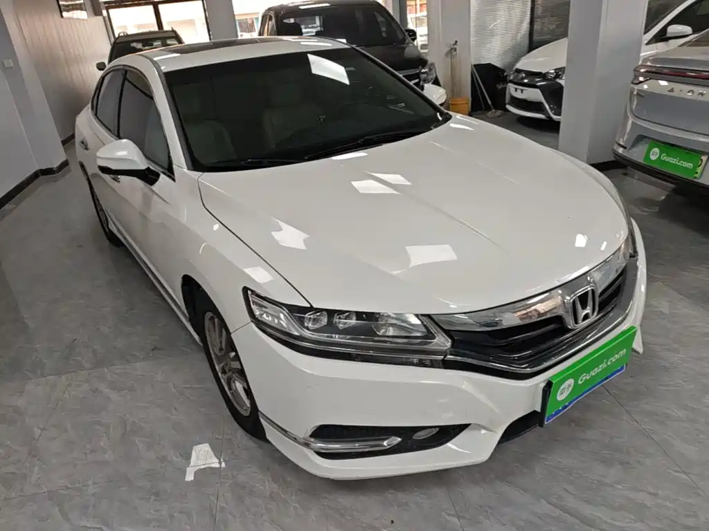 Honda Spirior — миниатюра 4