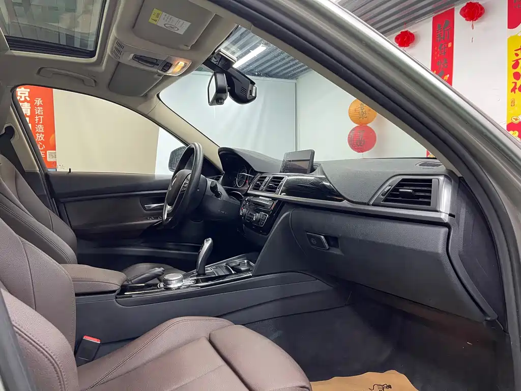 BMW 3 Series — миниатюра 20