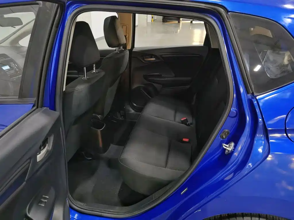 Honda Fit — миниатюра 15