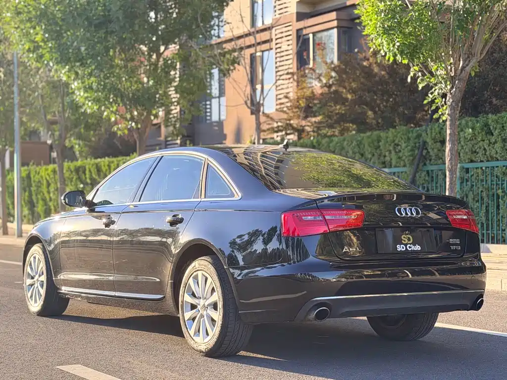 Audi A6L — миниатюра 4