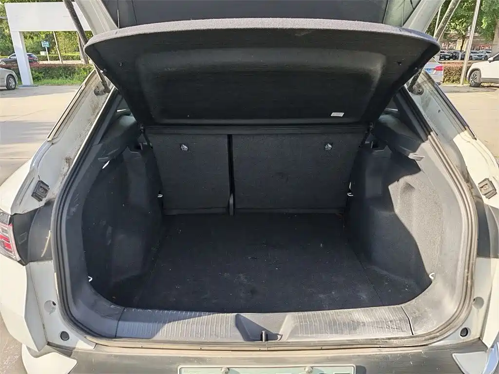 Volkswagen ID.4 Crozz — миниатюра 11