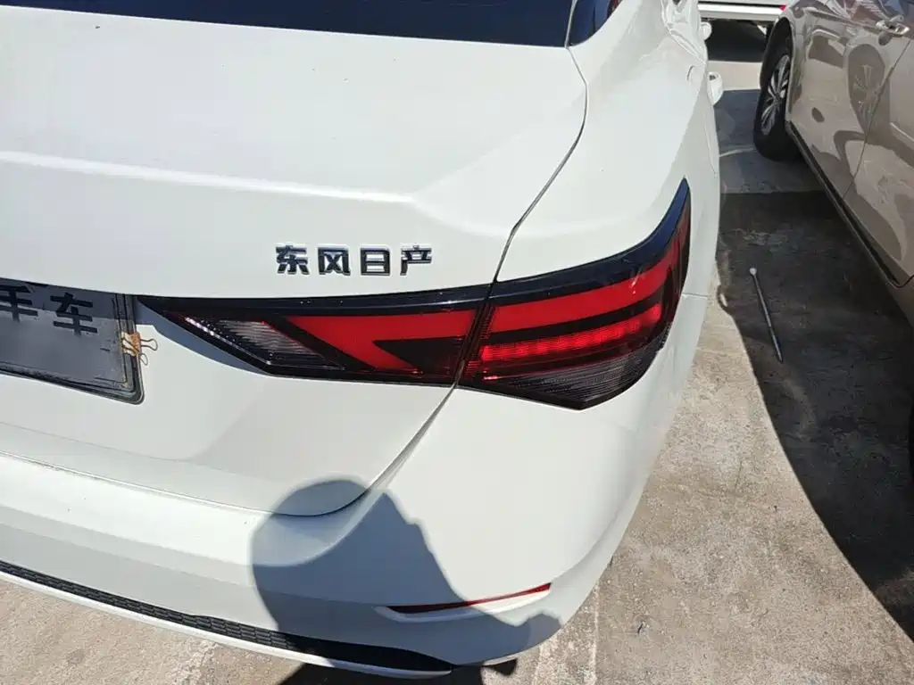 Nissan Sylphy — миниатюра 8