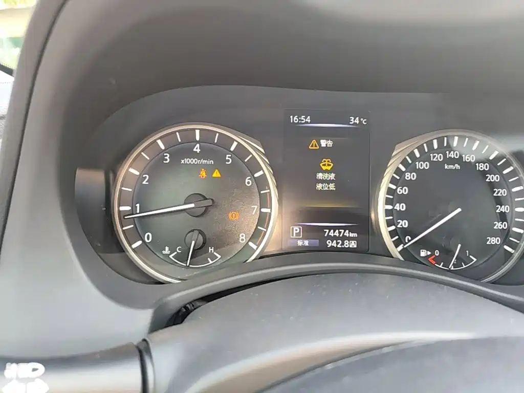 Infiniti Q50L — миниатюра 12