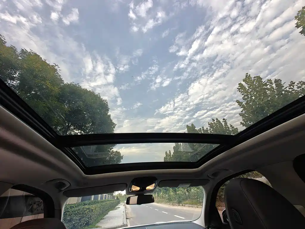 BMW iX3 — миниатюра 18