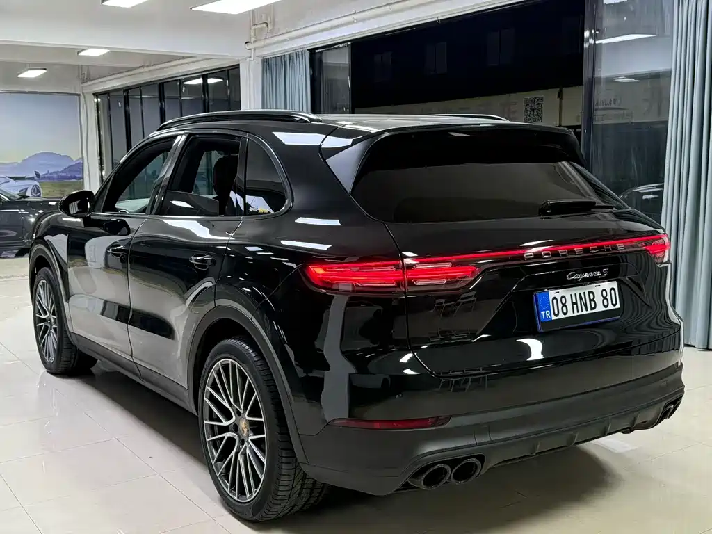Porsche Cayenne 2019 Cayenne 3.0T