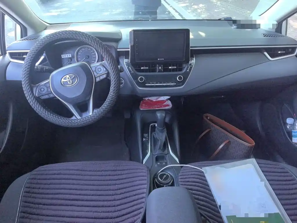 Toyota Corolla — миниатюра 5