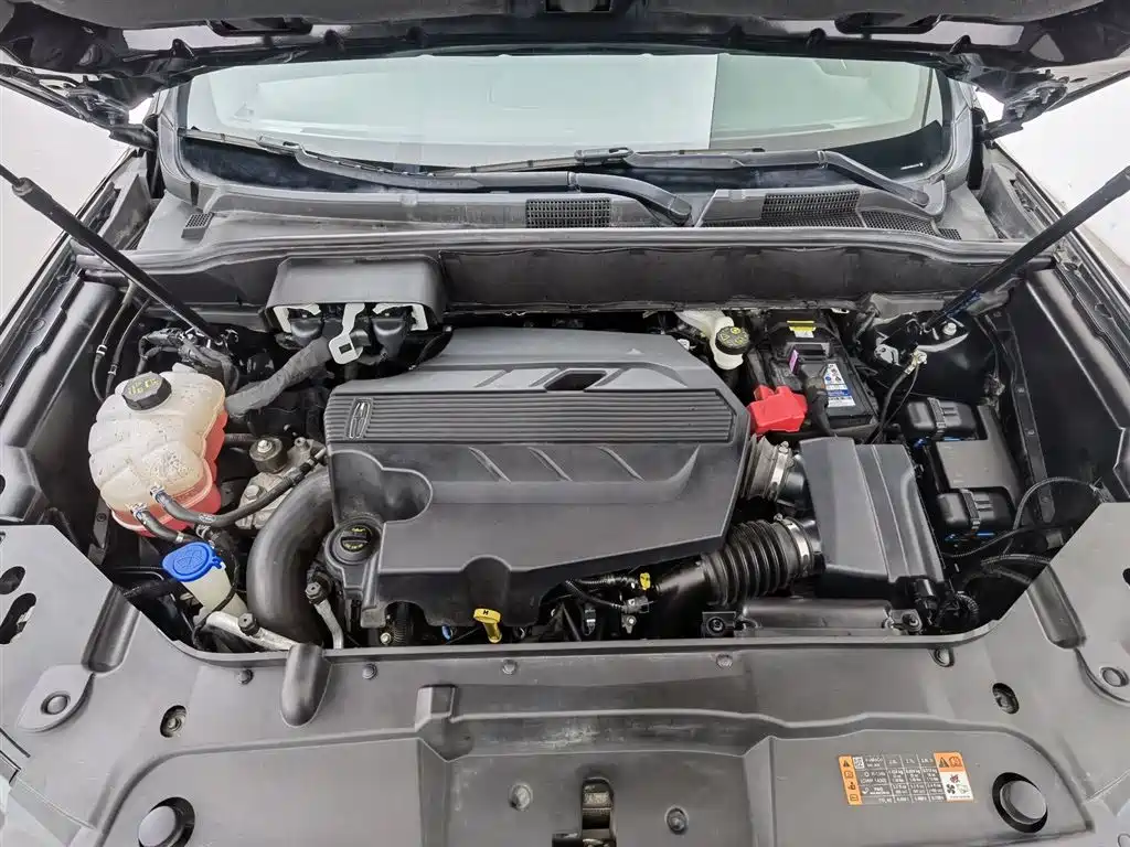 Lincoln Nautilus 2021 2.7T