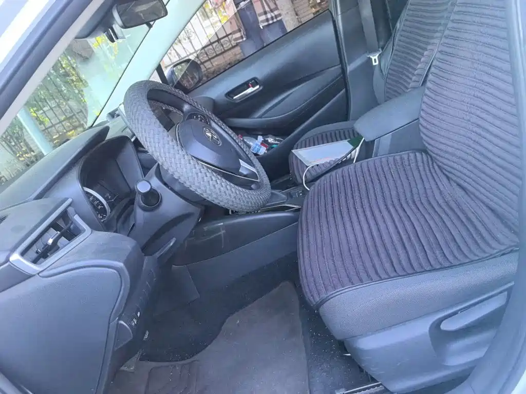 Toyota Corolla — миниатюра 11