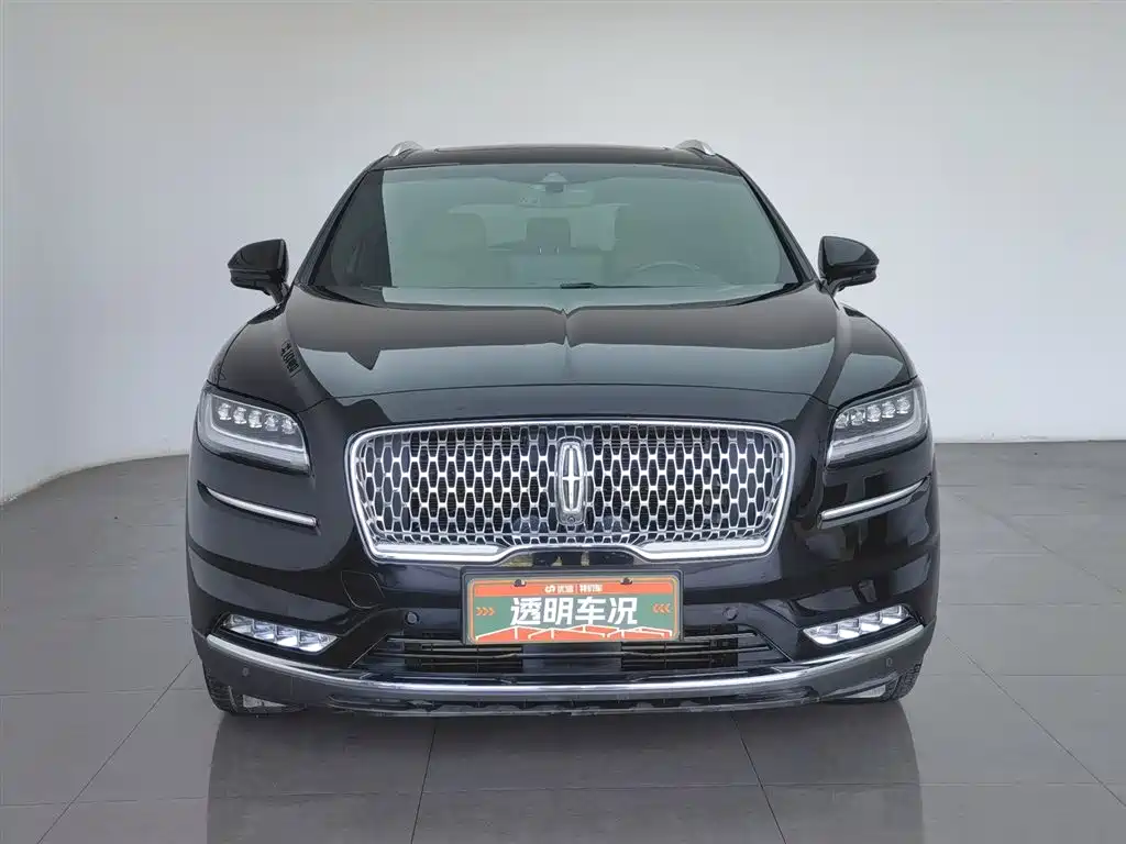 Lincoln Nautilus 2021 2.7T