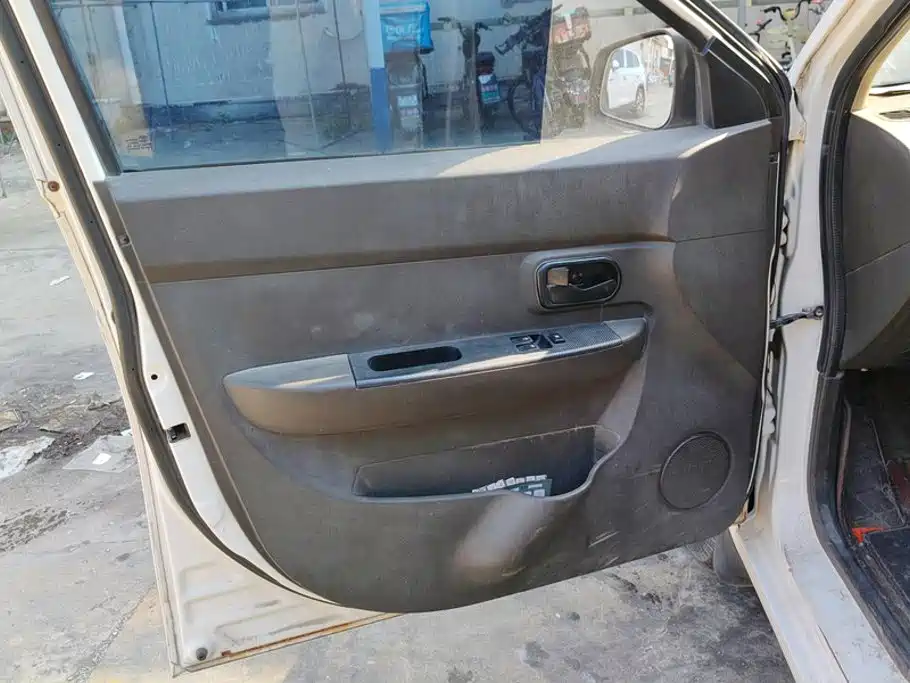 Wuling Hongguang — миниатюра 7