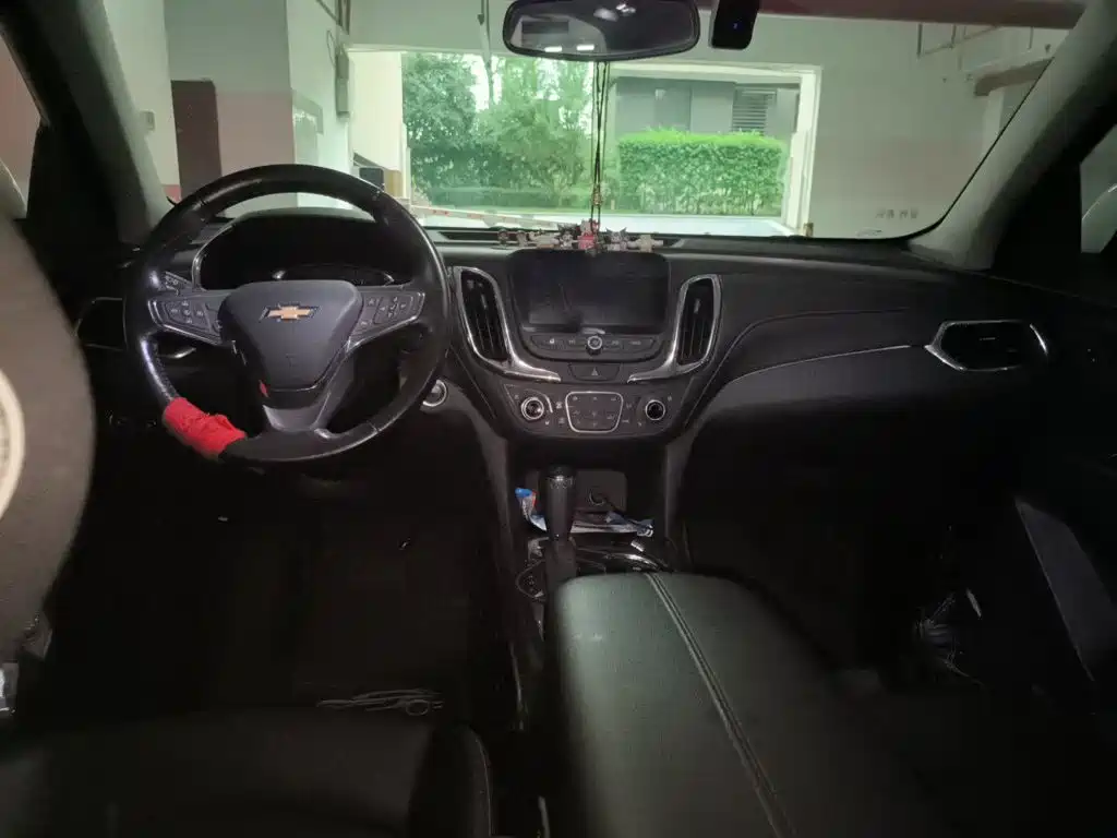 Chevrolet Equinox — миниатюра 5