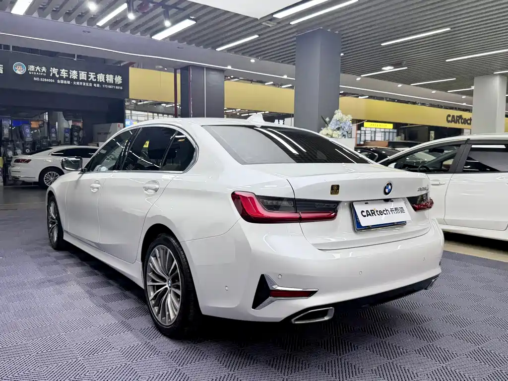 BMW 3 Series — миниатюра 12