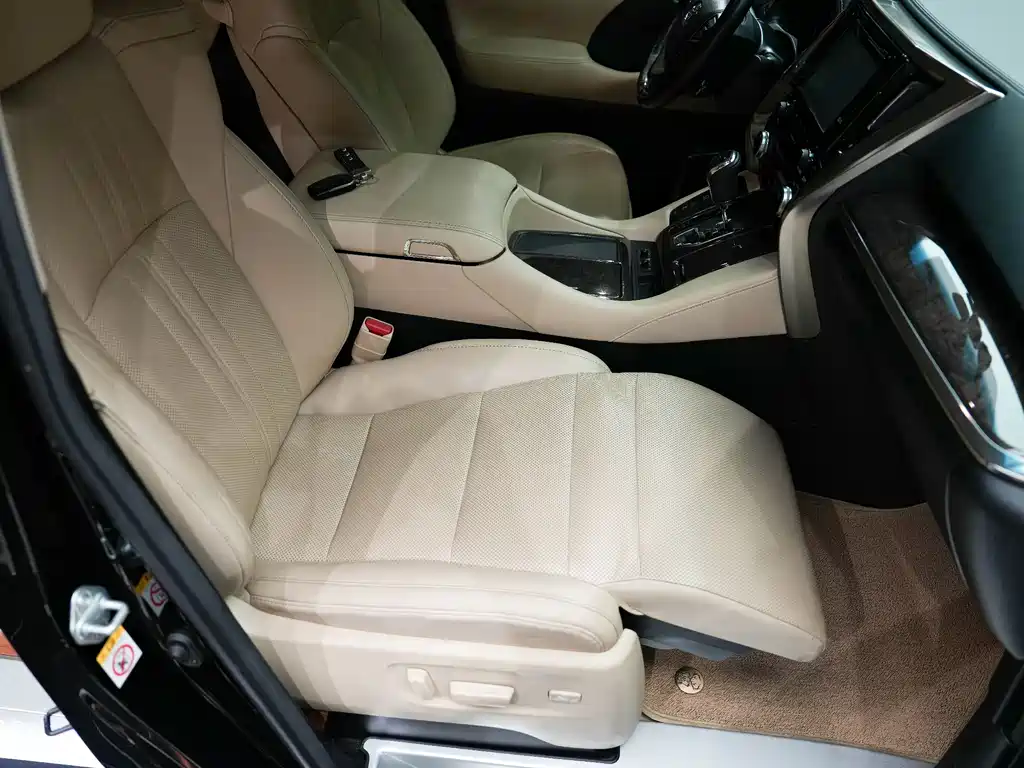 Toyota Alphard 2018 3.5L Luxury