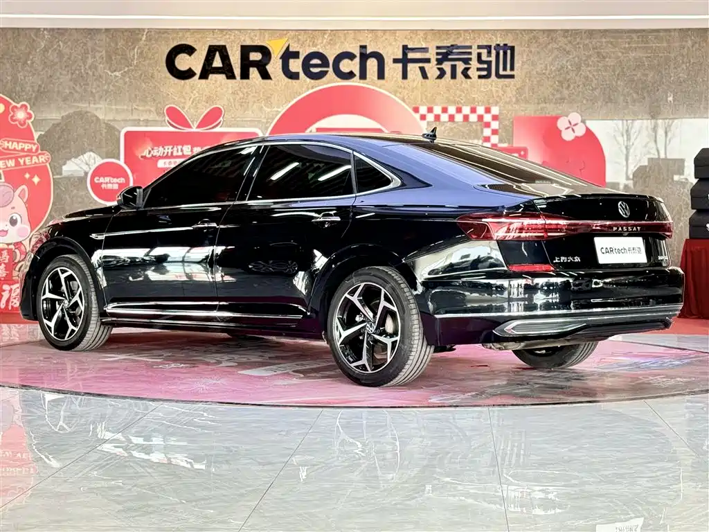 Volkswagen Passat 2023 330TSI Elite