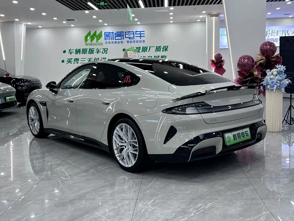 XIAOMI CAR XIAOMI SU7