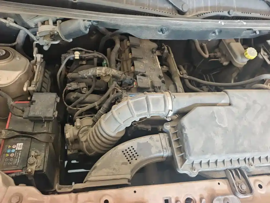 Wuling Rongguang V — миниатюра 10