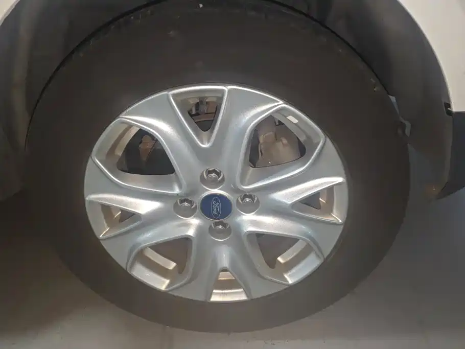 Ford Ecosport — миниатюра 6
