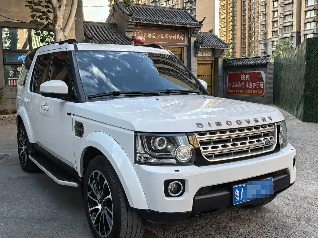 Land Rover Discovery — миниатюра 2