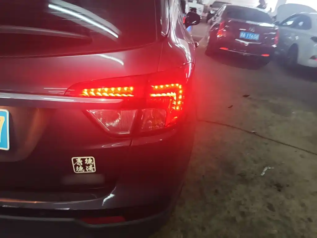 Buick Envision Plus — миниатюра 8