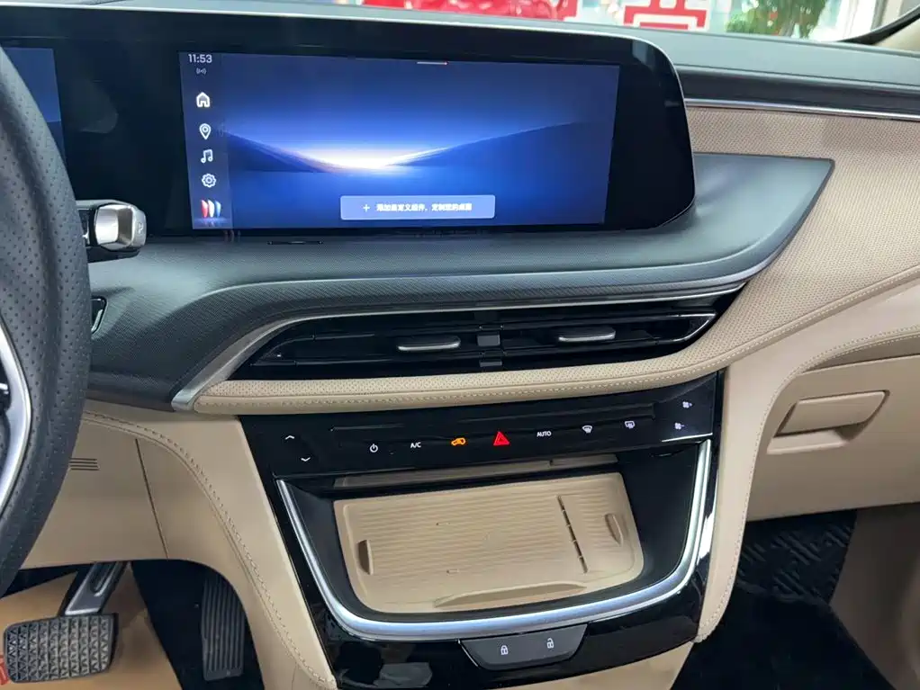 Buick GL8 Hybrid — миниатюра 8