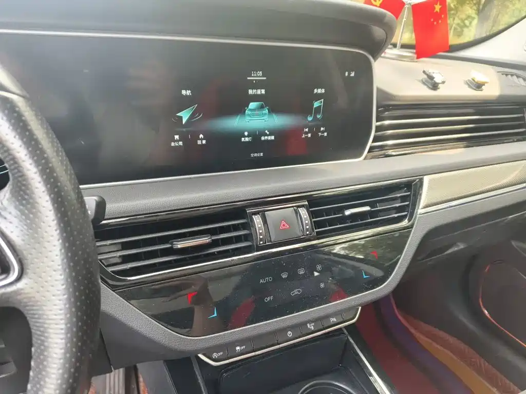 Hongqi Hongqi HS5 — миниатюра 14
