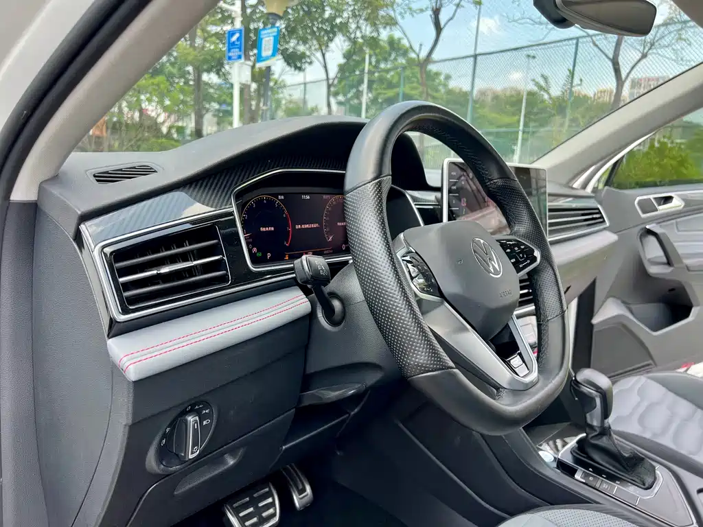 Volkswagen Tiguan X — миниатюра 10
