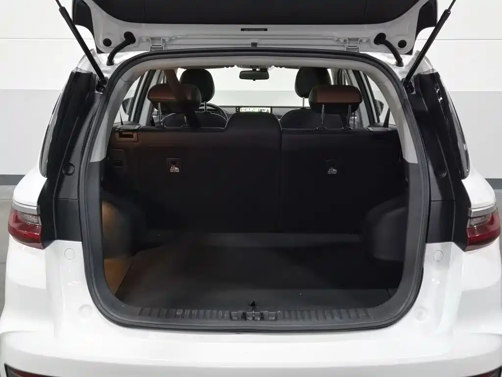 Geely Vision X6 — миниатюра 16