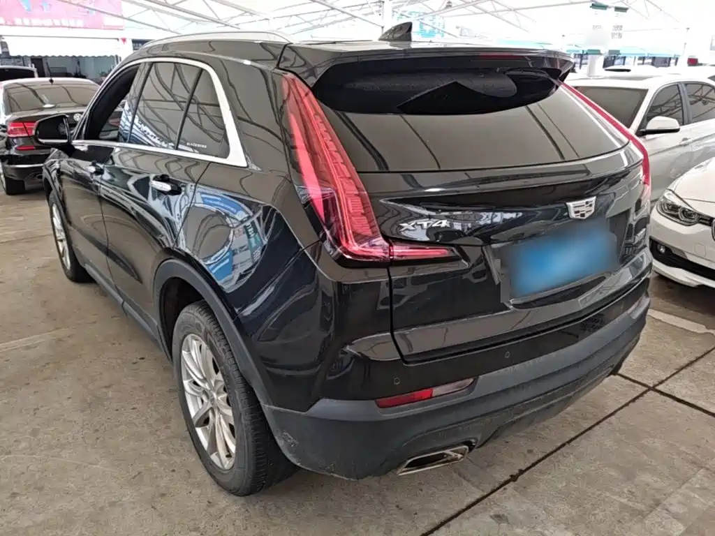 Cadillac XT4 — миниатюра 5