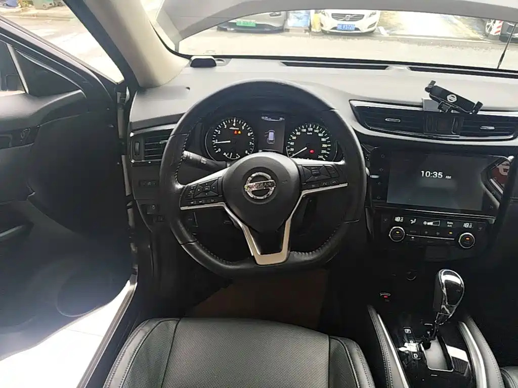 Nissan X-Trail — миниатюра 11