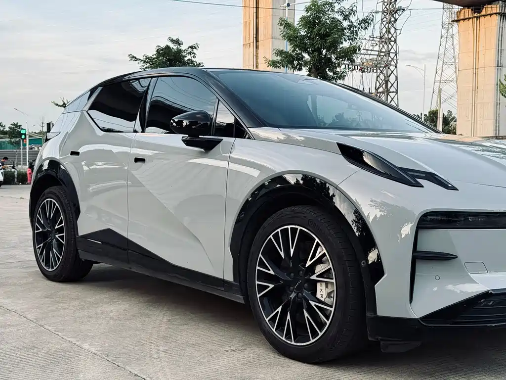 Zeekr X 2024 мест