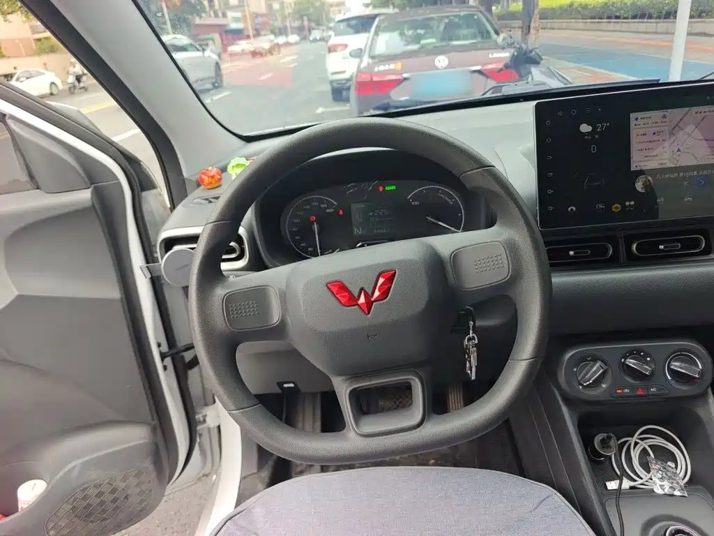 Wuling Hongguang EV — миниатюра 6