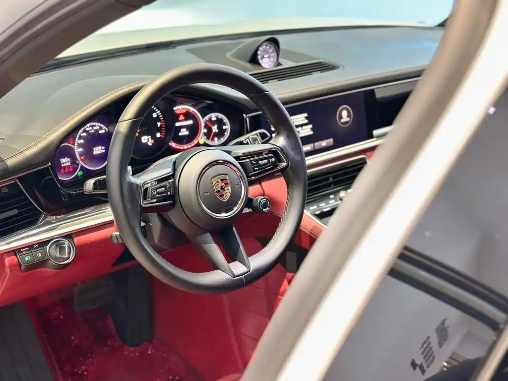 Porsche Panamera — миниатюра 7