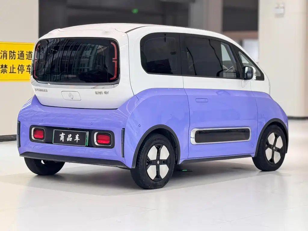 Baojun KiWi EV — миниатюра 9