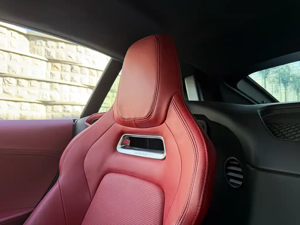 Jaguar F-TYPE — миниатюра 18