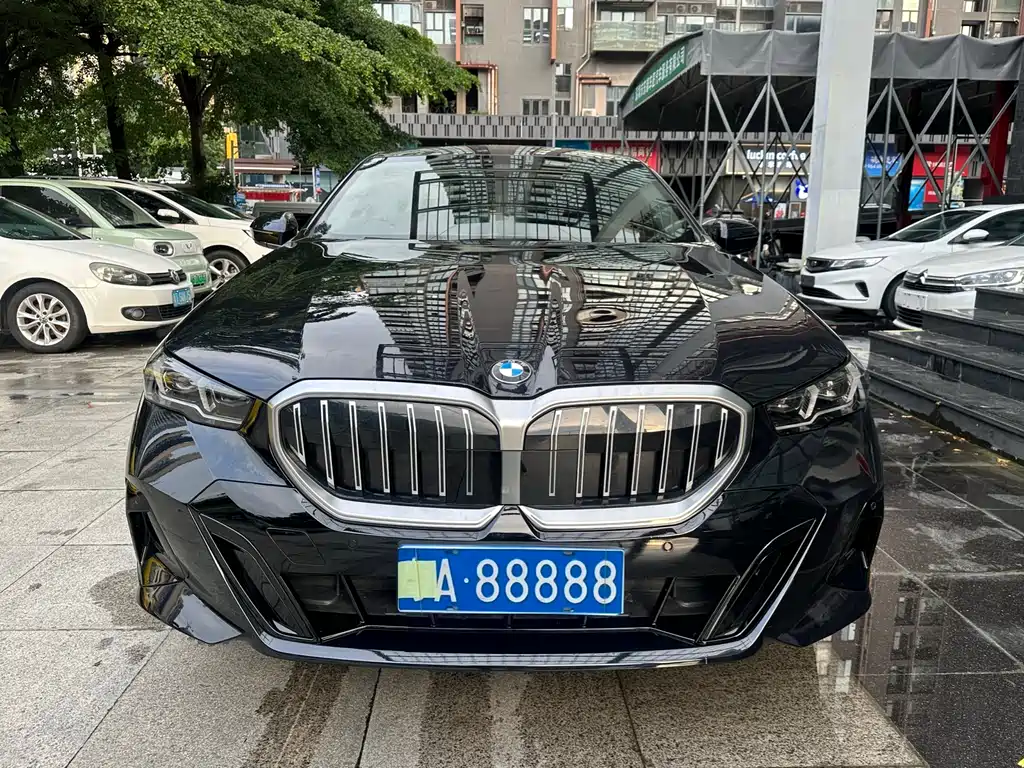 BMW 5 Series 5 2024 525i M Sport