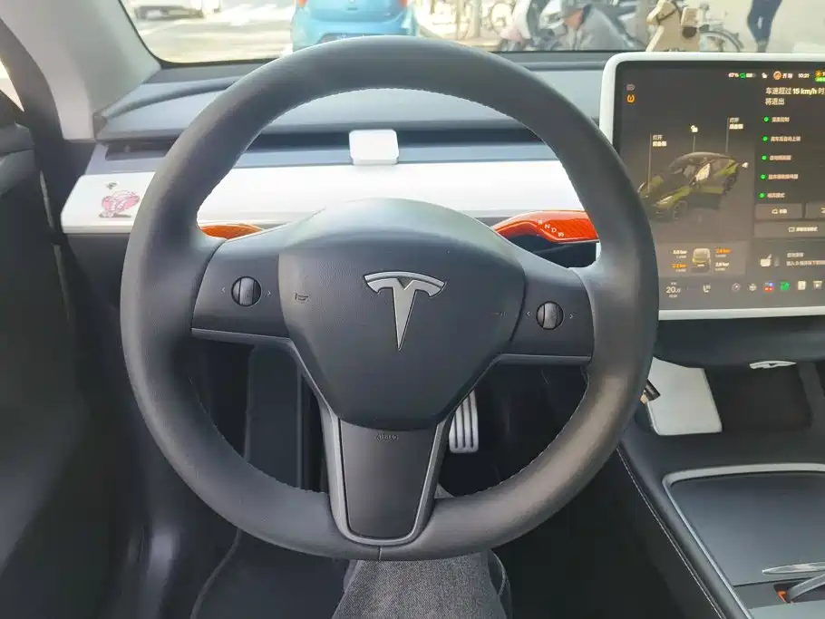 Tesla Model Y 2023 — фото 15