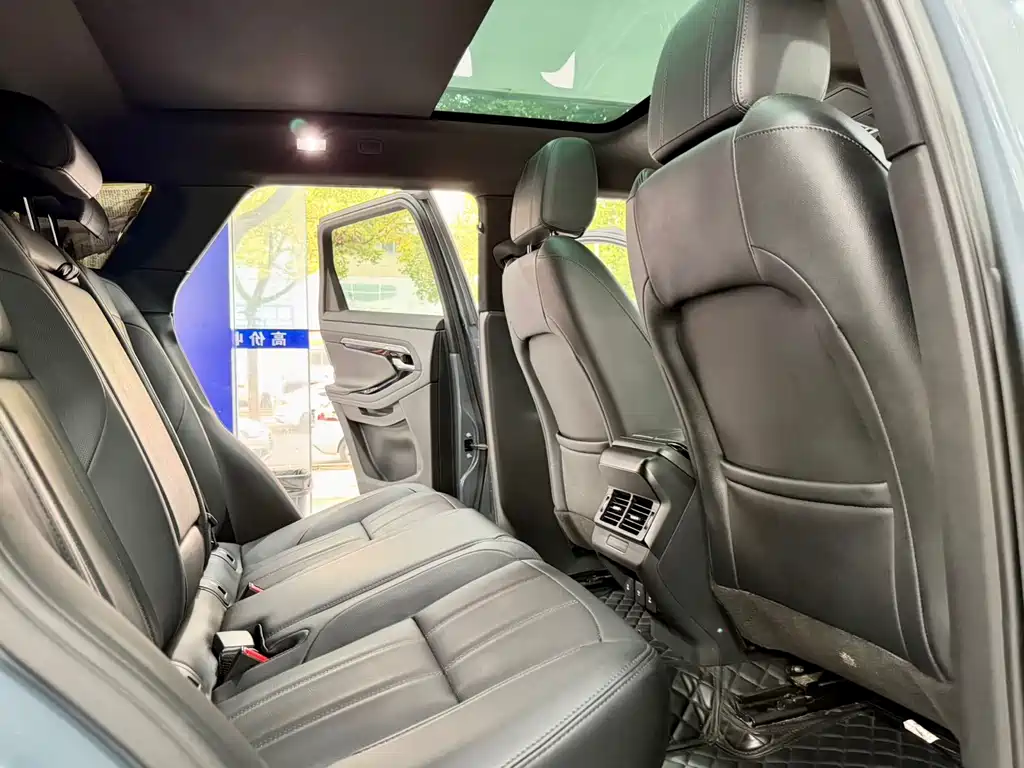 LAND ROVER RANGE ROVER AURORA