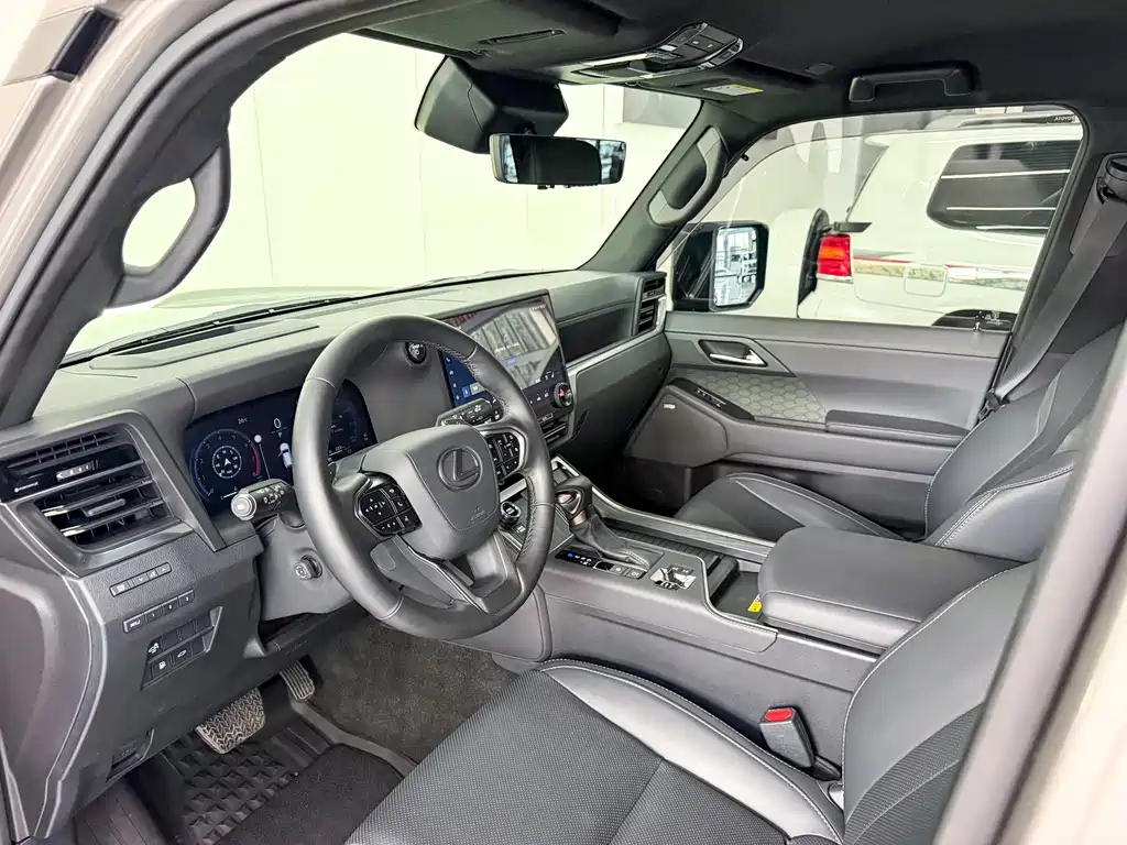 Lexus GX — миниатюра 8