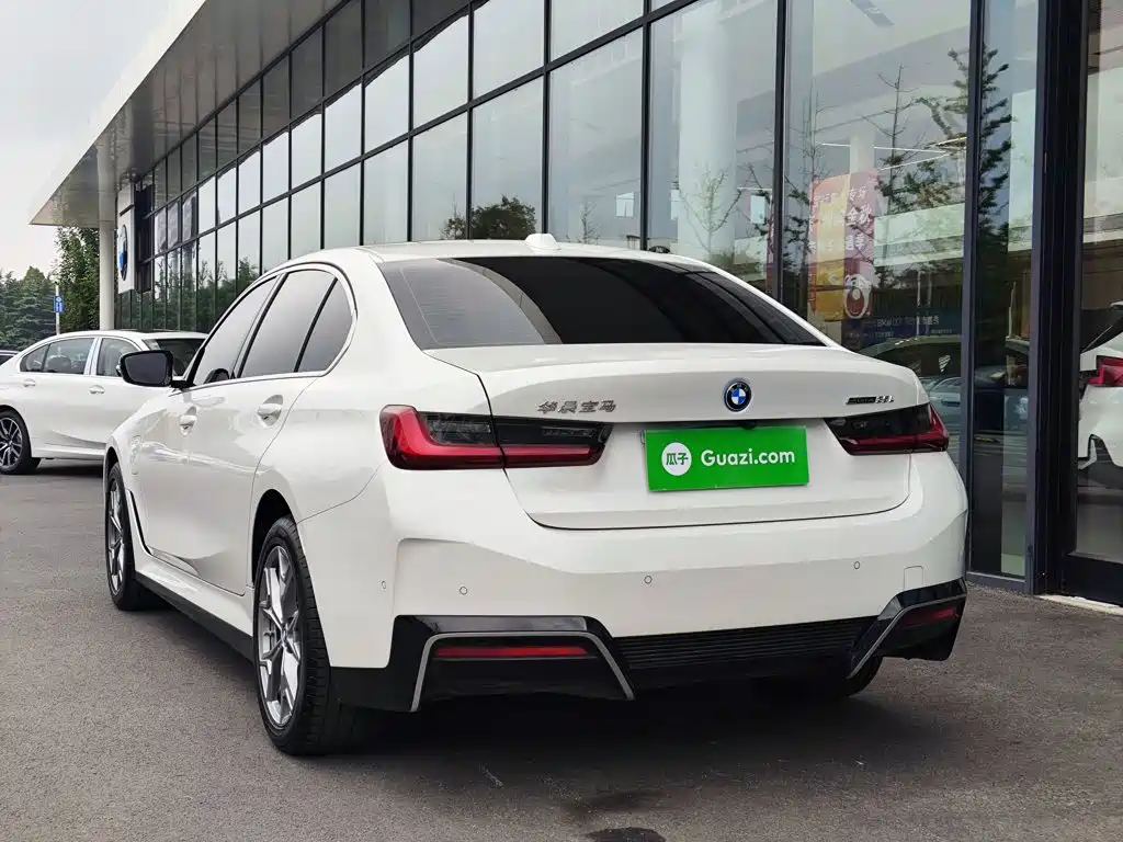 BMW i3 — миниатюра 5