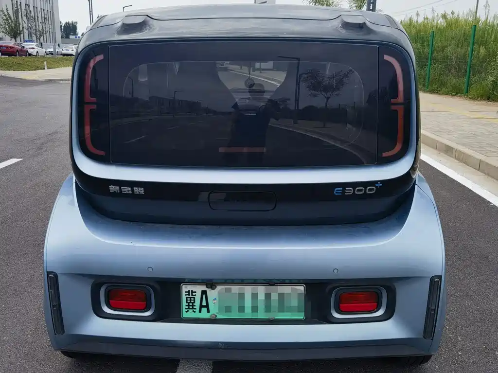 Baojun E300 — миниатюра 10
