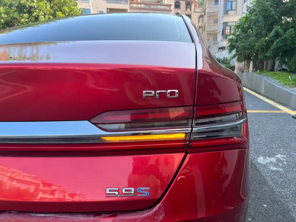 BYD Qin Pro NEV — миниатюра 7