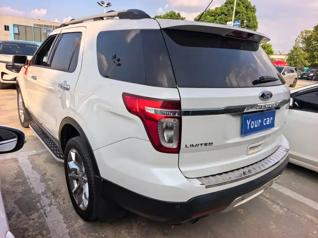 Ford Explorer (Import) — миниатюра 4