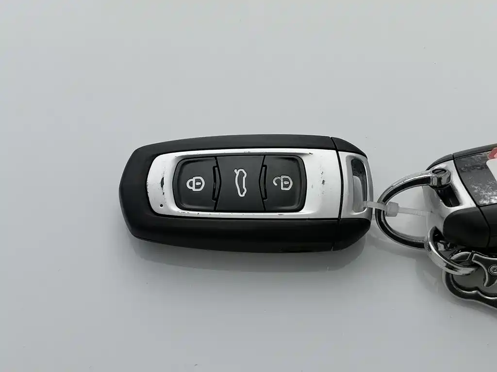 Geely Vision S1 — миниатюра 19