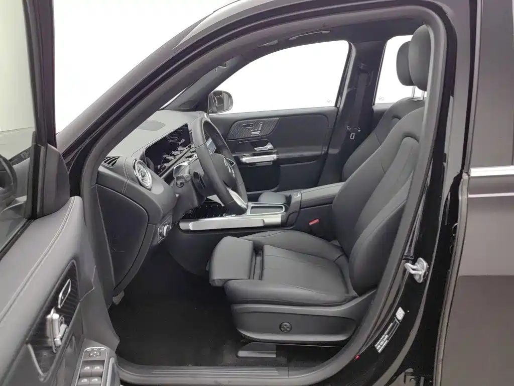 Mercedes-Benz EQB — миниатюра 10