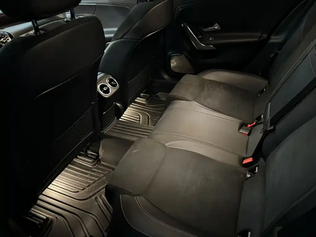 MERCEDES-BENZ A CLASS