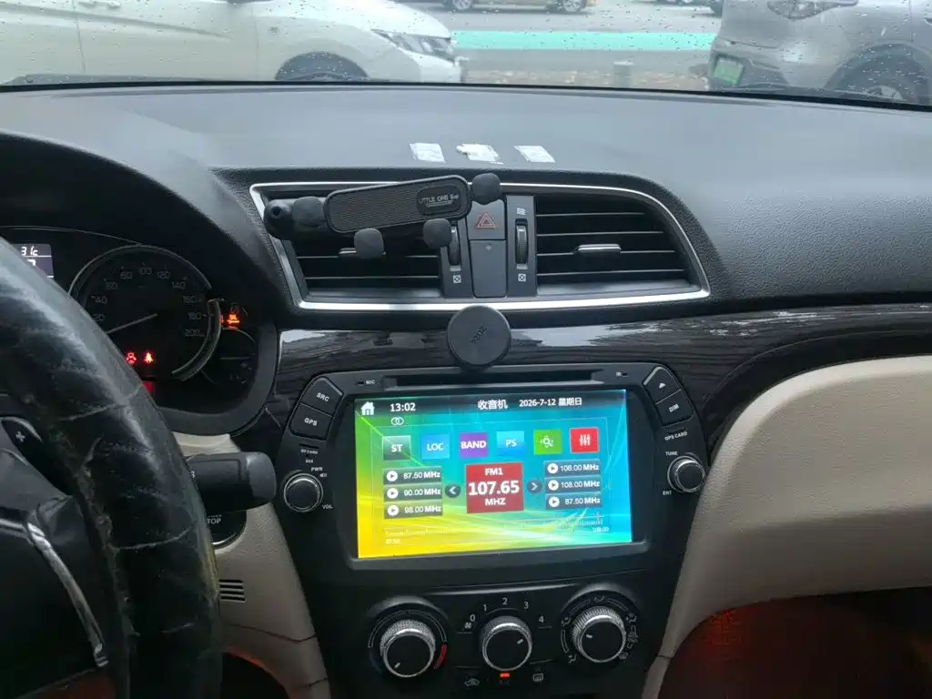 Suzuki Alivio — миниатюра 9