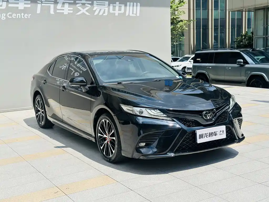 Toyota Camry 2019 2.0S VI