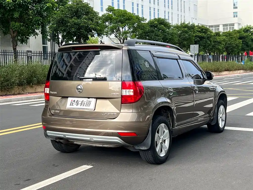 SKODA YETI