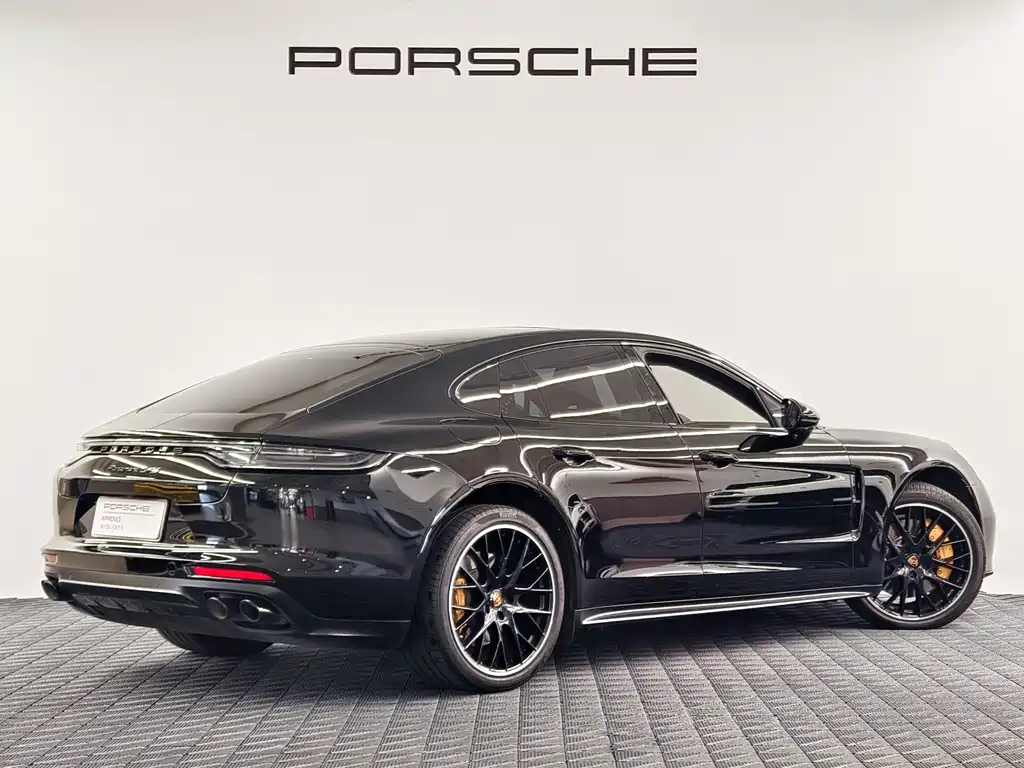 Porsche Panamera — миниатюра 4
